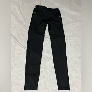 1st Phorm Black Leggings with Pockets. Great condition